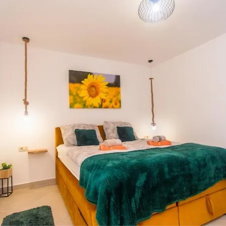 Kuca Poli Stare Nuoni Дом отдыха *