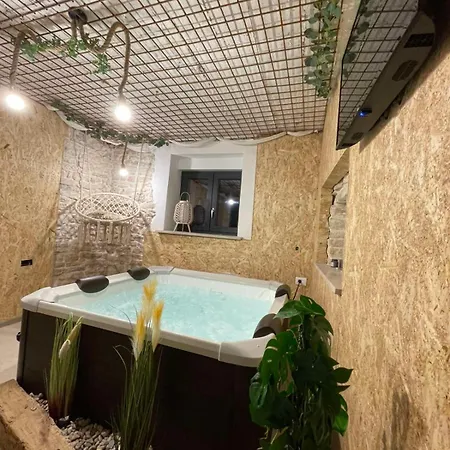 Nyaraló Kuca Poli Stare Nuoni