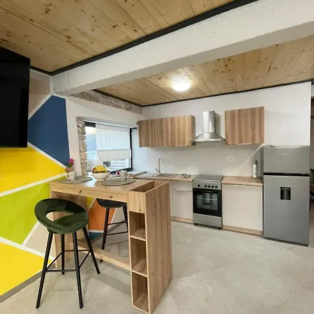 Kuca Poli Stare Nuoni Modrušani