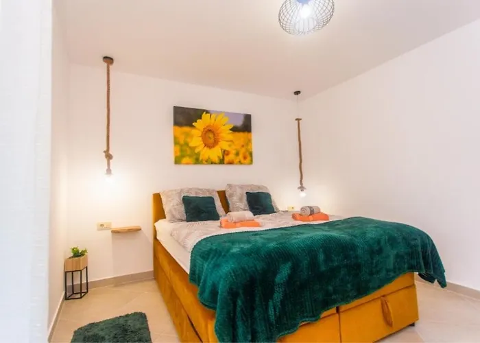 Kuca Poli Stare Nuoni Ferienhaus *